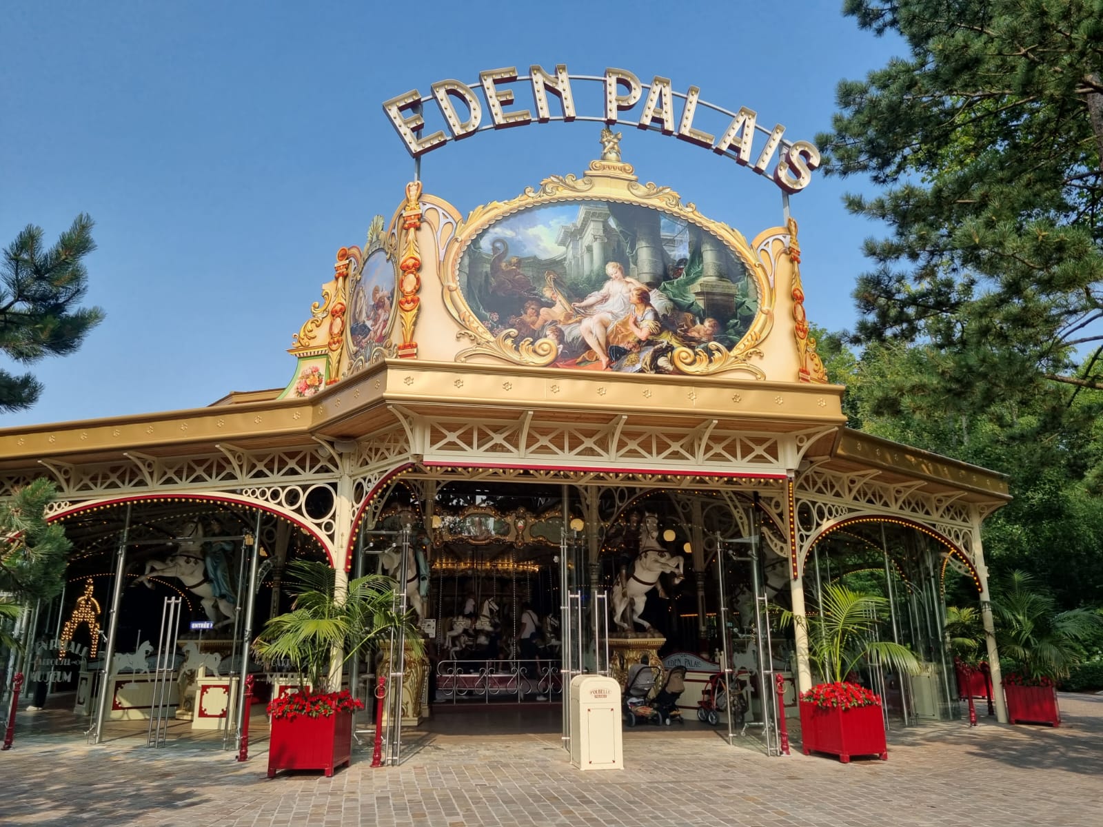 NIGLOLAND, un parc d&rsquo;attractions familial !