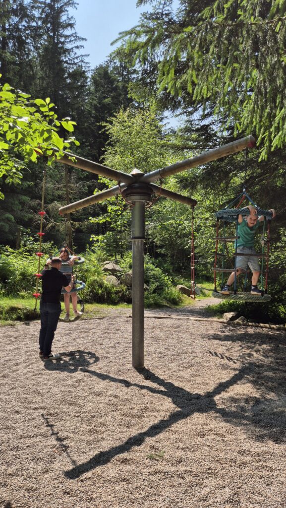 Jeux - Parc Bol d'Air - Bois des Lutins - Pixelle World